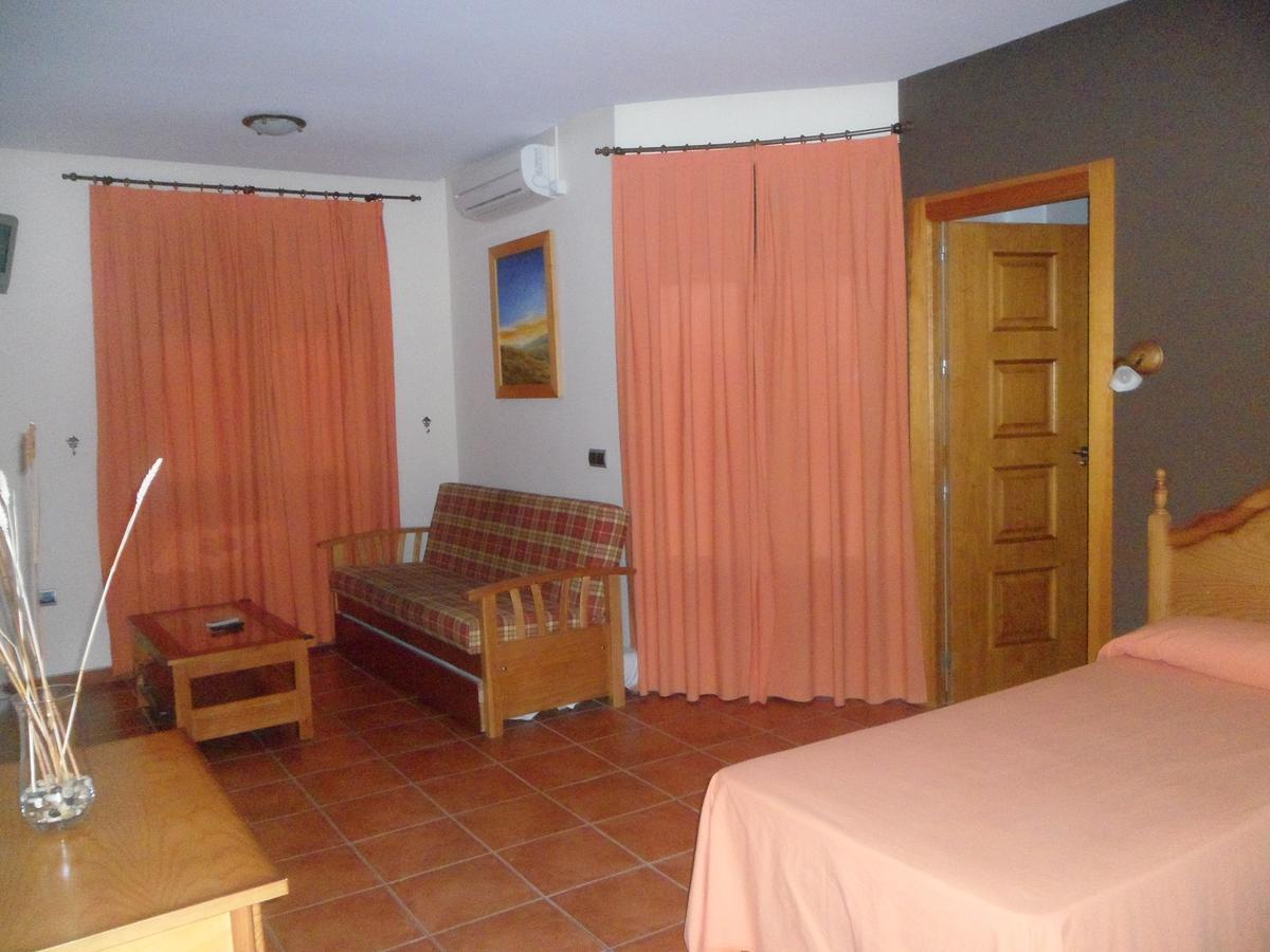 Hotel Rural La Encina Almaden Ngoại thất bức ảnh